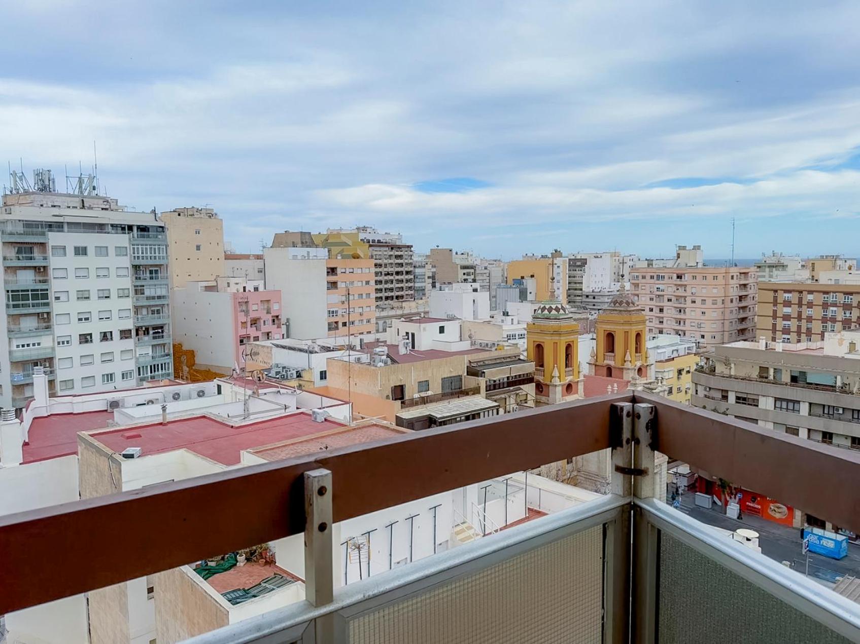 Torreluz Apartamentos Almería Exterior photo